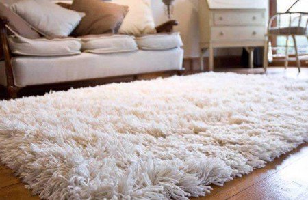 Ковер с длинным и коротким ворсом, безворсовые ковры: их характеристики, советы по выбору